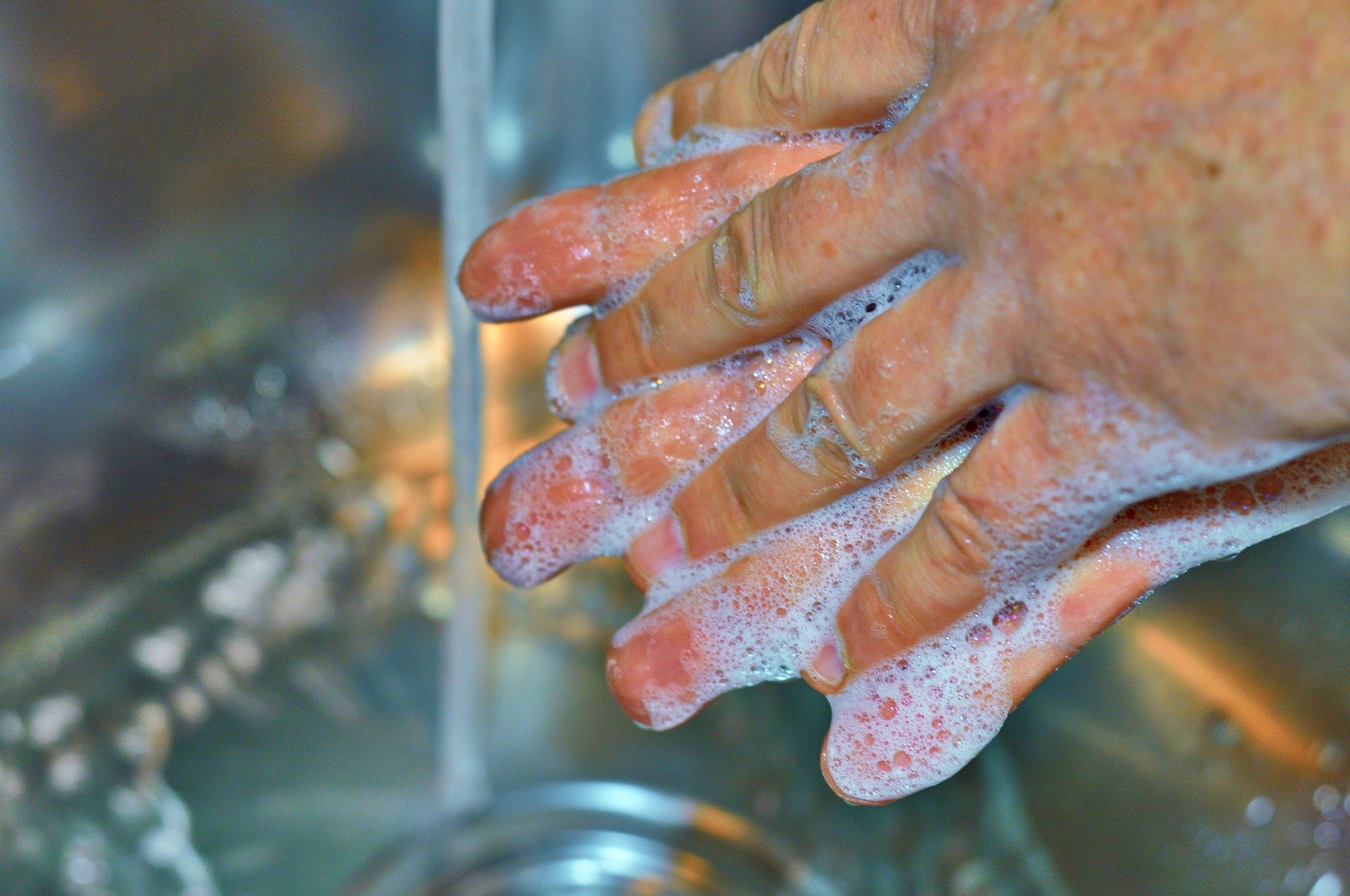 wash hands 4913636 1920