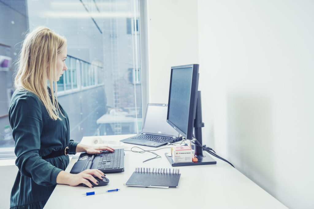 Webinaarisarja: Vaatimusten tunnistaminen ja niiden täyttymisen arviointi osana hyvää HR-toimintaa ja EHS-johtamista 1 linnunmaalexjoensuu k214 web