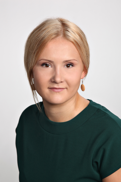 Mononen Elli-Inkeri kasvo pieni